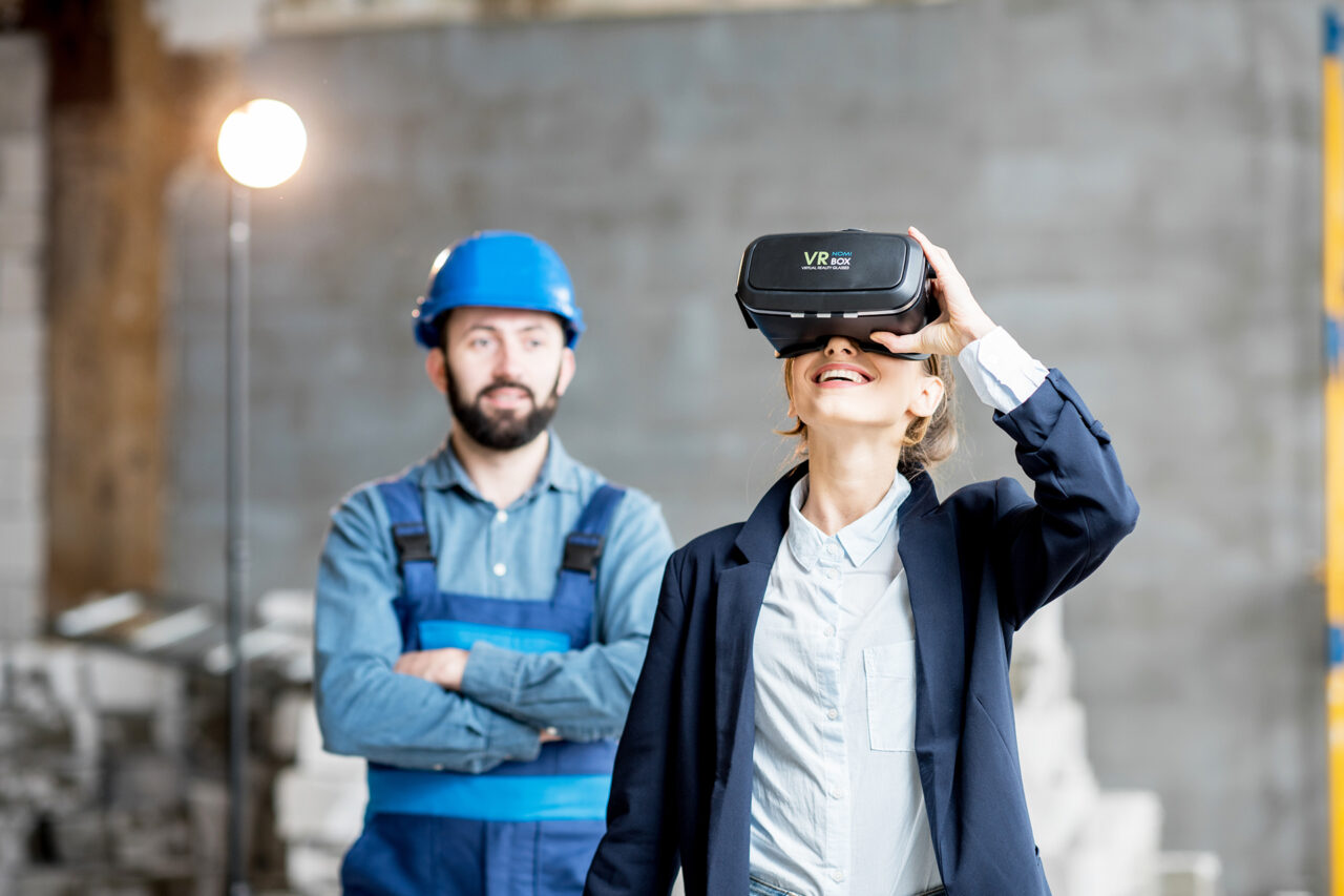 https://kontaktxr.com/wp-content/uploads/2017/10/AR-VR-Architecture-2-1280x853.jpg
